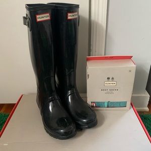 Tall Hunter Boots - Black Gloss (Brand new sock liners included for free!)
